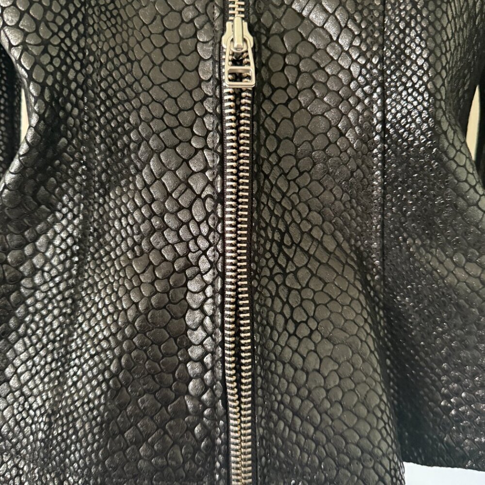Bebe Black Leather Snakeskin Moto Jacket size XS NWOT - Picture 5 of 15